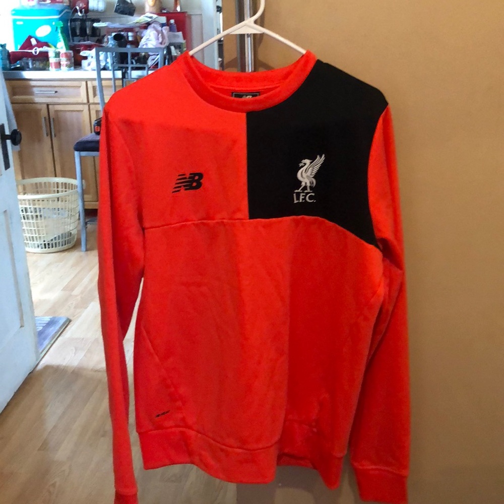 Mens Liverpool New Balance sweatshirt - Large